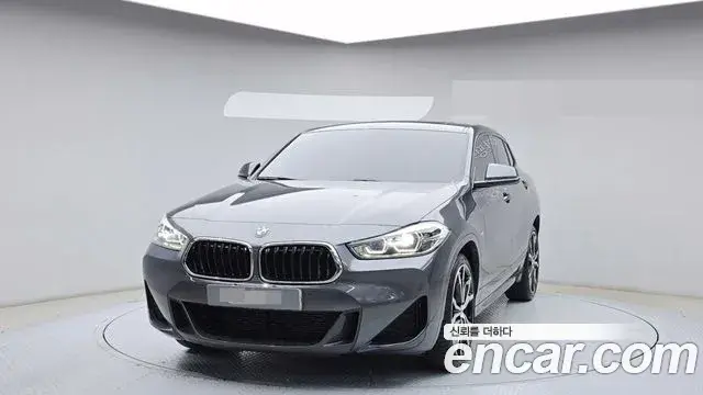BMW X2 2021 — Şəkil 13/19