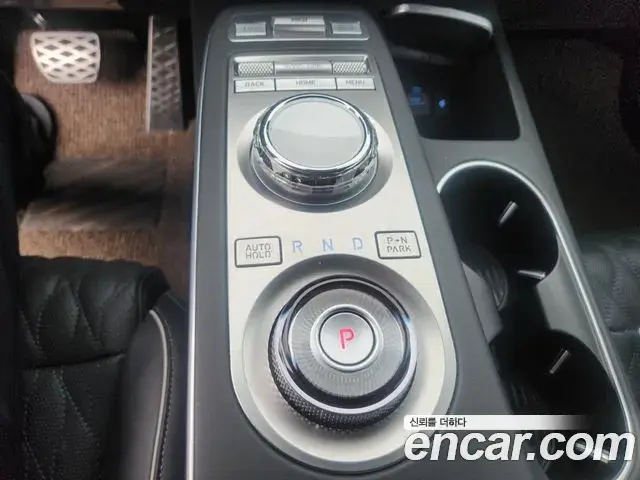 Genesis GV70 2024 — Şəkil 19/20