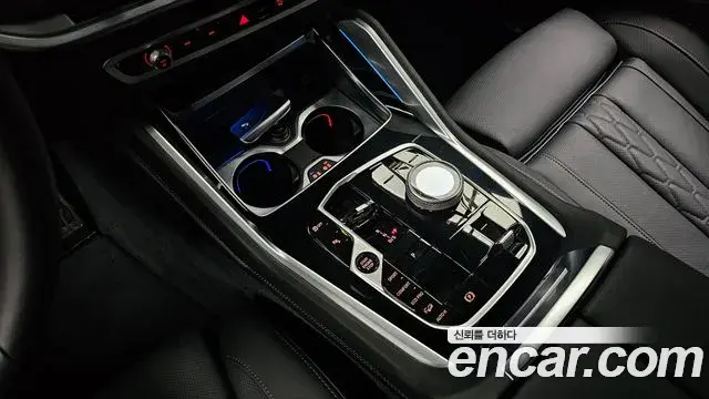 BMW X6 2025 — ფოტო 14/32