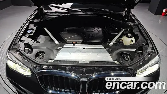 BMW X3 2021 — ფოტო 29/36