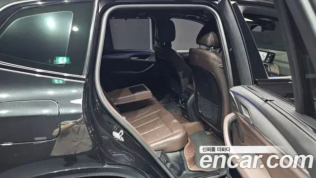 BMW X3 2021 — ფოტო 27/36