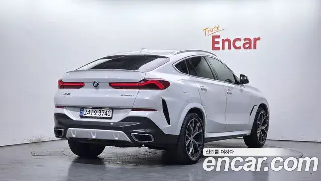 BMW X6 2021 — ფოტო 11/20