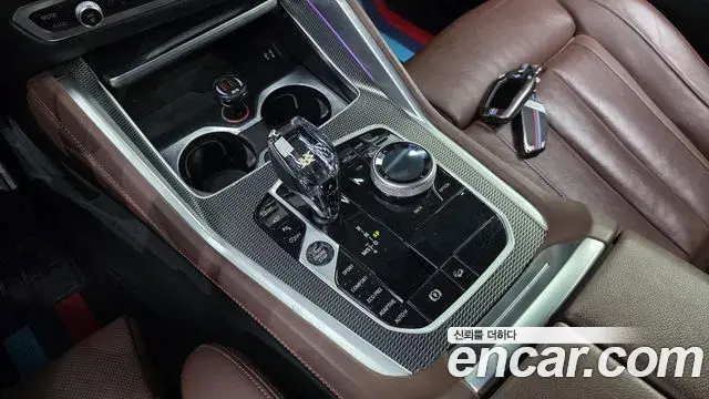 BMW X6 2021 — ფოტო 15/20