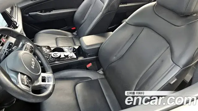 Kia Sportage 2023 — Şəkil 36/37