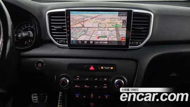 Kia Sportage The Bold 2018 — Фото 13/20