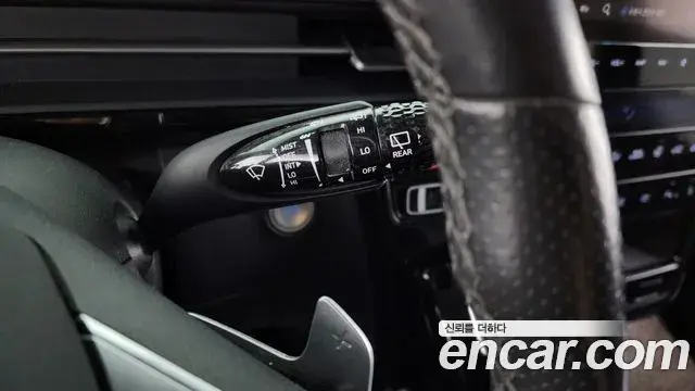 Hyundai Staria 2021 — Şəkil 25/32