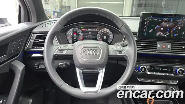 Audi Q5 2021 — Фото 13/20