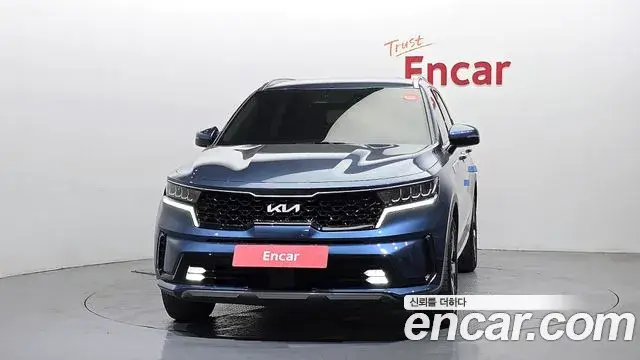 Kia Sorento 2022 — Фото 3/20