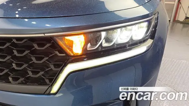 Kia Sorento 2022 — Photo 3/31