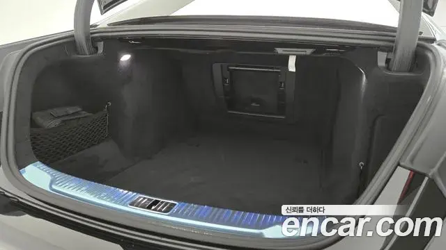 Mercedes-Benz S-Class 2025 — Фото 11/17