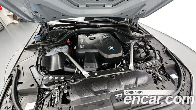 BMW 5 Series 2024 — Photo 11/20