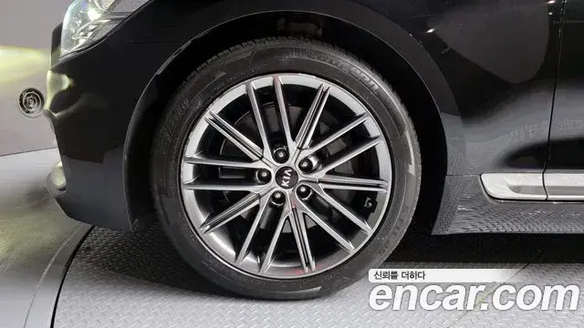 Kia The K9 2021 — ფოტო 16/34