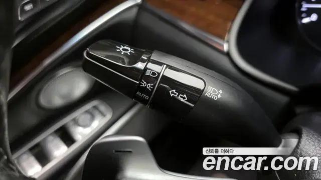 Kia The K9 2021 — ფოტო 21/34