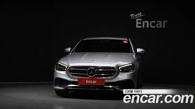 Mercedes-Benz E-Class 2021 — ფოტო 1/20
