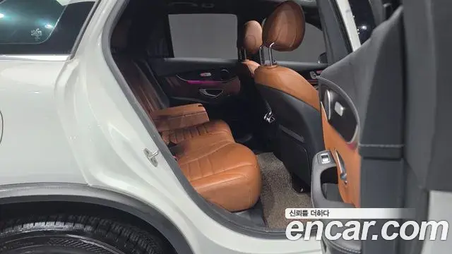 Mercedes-Benz GLC-Class 2022 — Фото 11/20