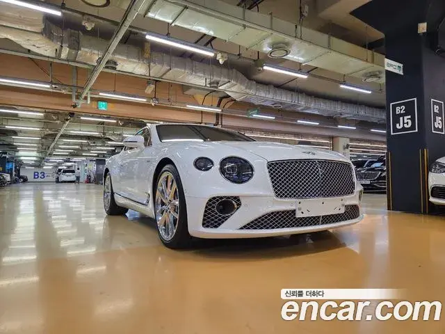 Bentley Continental GT 2023 — Şəkil 1/20