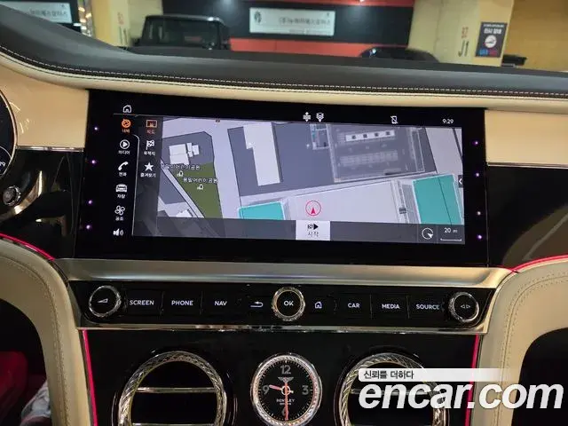 Bentley Continental GT 2023 — Şəkil 19/20