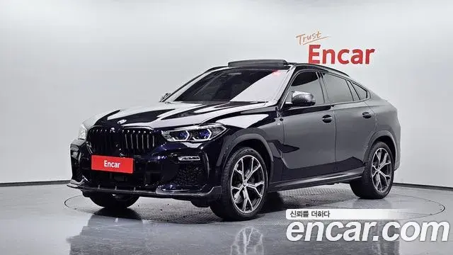 BMW X6 2020 — Фото 1/20
