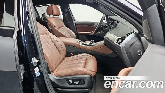 BMW X6 2020 — Фото 18/20