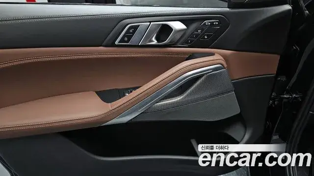 BMW X6 2020 — ფოტო 17/33
