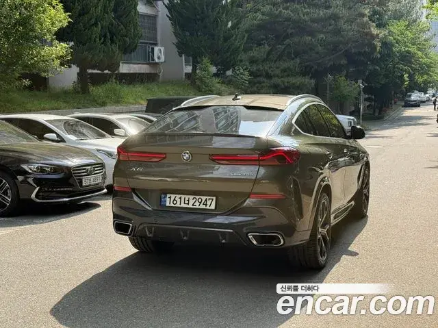 BMW X6 2020 — Photo 15/19