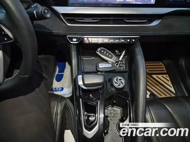 Renault Samsung Grand Koleos 2024 — Photo 18/20