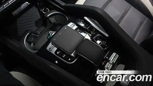 Mercedes-Benz GLE-Class 2021 — ფოტო 32/41