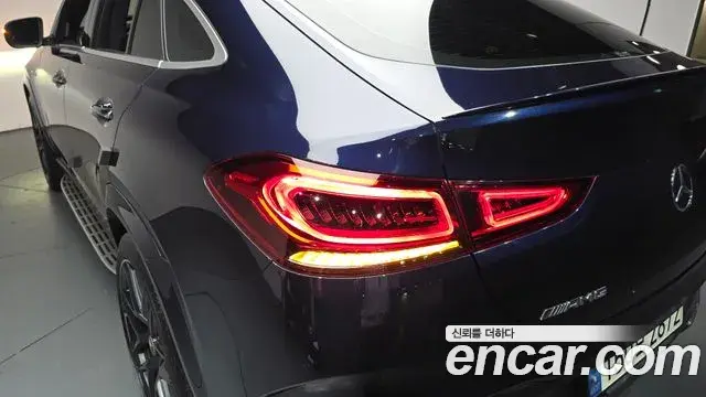 Mercedes-Benz GLE-Class 2021 — ფოტო 37/41