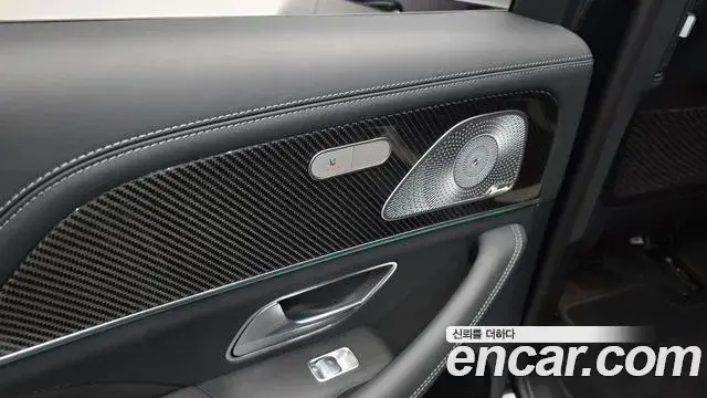 Mercedes-Benz GLE-Class 2021 — ფოტო 19/41