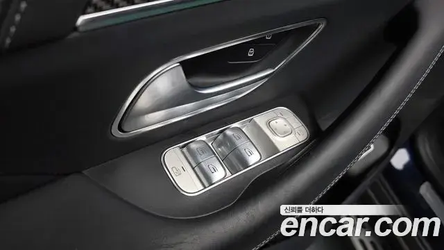 Mercedes-Benz GLE-Class 2021 — ფოტო 18/41