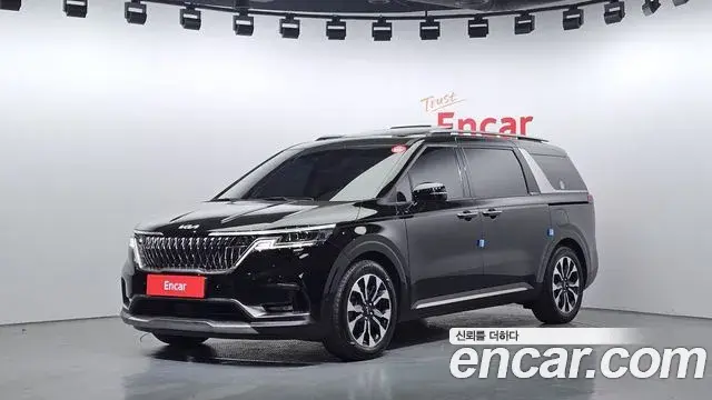 Kia Carnival 2022 — Photo 1/20
