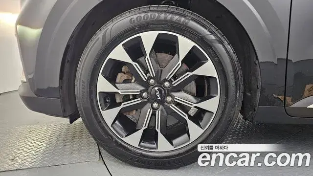 Kia Carnival 2022 — Photo 5/20