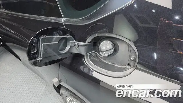 Genesis G80 2021 — ფოტო 27/32