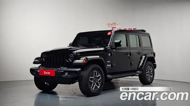 Jeep Wrangler 2022 — Photo 33/36