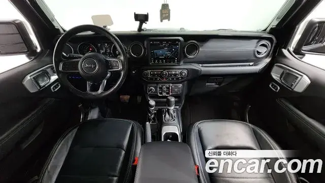 Jeep Wrangler 2022 — Photo 20/36