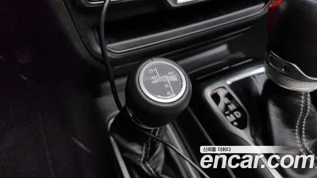 Jeep Wrangler 2022 — Photo 3/36