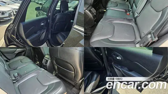 Jeep Cherokee 2022 — ფოტო 8/20