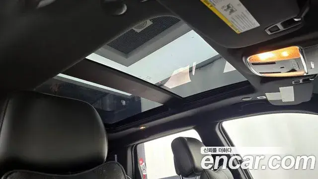 Jeep Grand Cherokee 2019 — Şəkil 19/32