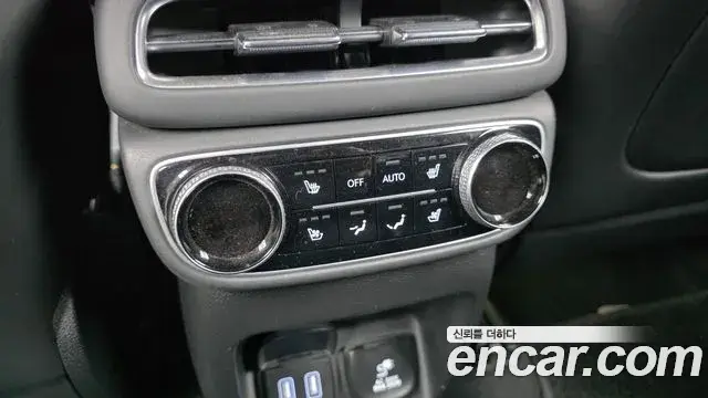 Genesis GV80 2020 — Şəkil 12/20