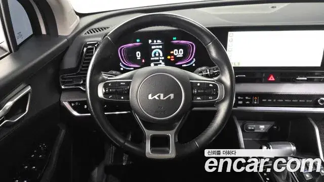 Kia Sportage 2024 — Фото 13/20
