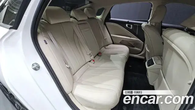 Kia K8 2024 — ფოტო 34/36