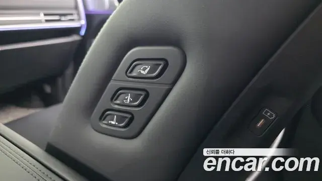 Hyundai Santa Fe 2025 — Photo 14/20