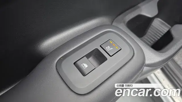 Hyundai Santa Fe 2025 — Photo 13/20