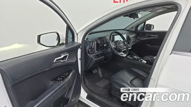 Kia Sportage 2022 — Фото 10/20