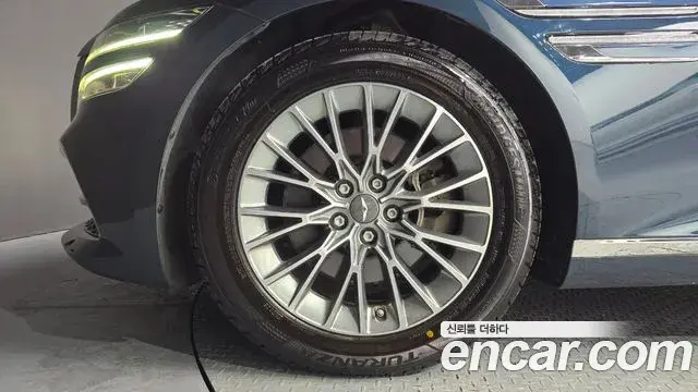 Genesis G80 2022 — Photo 20/20