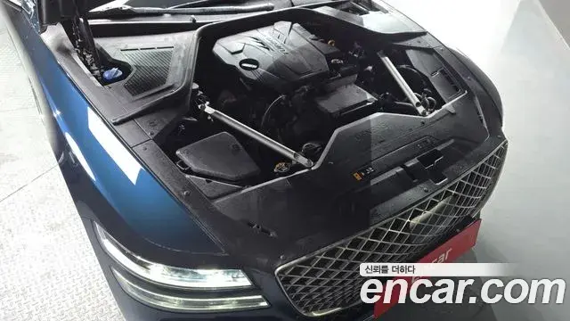 Genesis G80 2022 — Photo 9/20