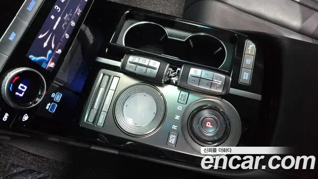 Genesis G80 2022 — Photo 11/20