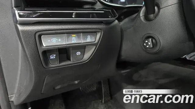 Genesis G80 2022 — Photo 19/20