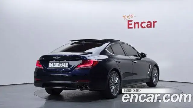 Genesis G70 2019 — Photo 5/20