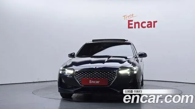 Genesis G70 2019 — Photo 3/20